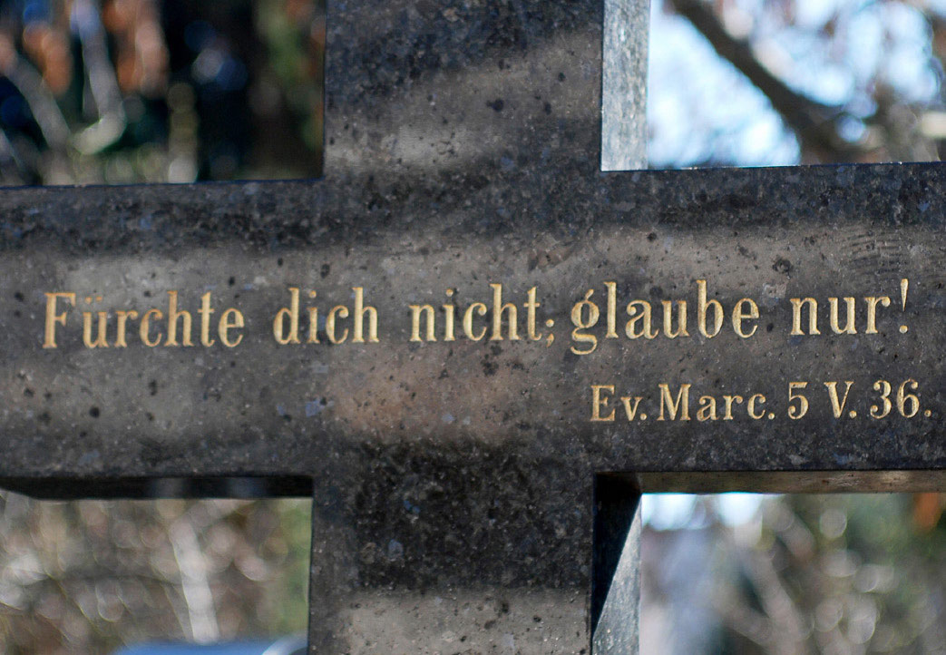 Du betrachtest gerade Wer nicht traut auf Gottes Willen, …